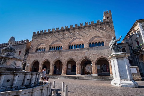 Palazzo dell'Arengo
