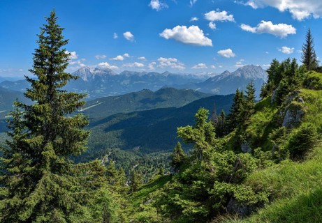 View from the Lattengebirge to Hoher Goell