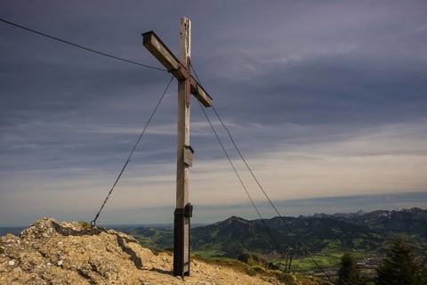 Summit cross