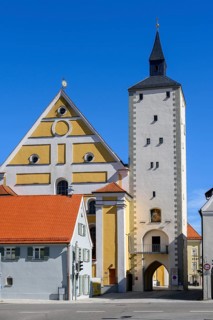 Lower Gate and Jesuit Church of the Annunciation of the Virgin Mary