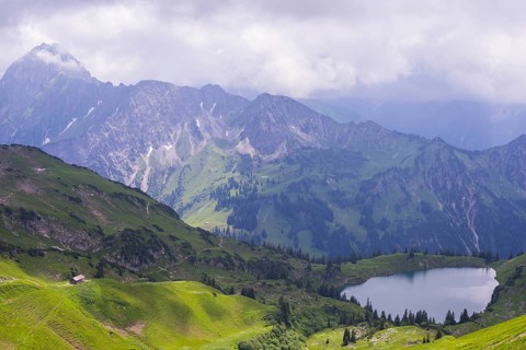 Panorama from the Zeigersattel to the Seealpsee