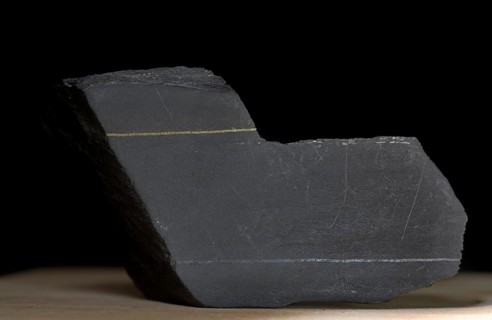 Polished copper slate handpiece with so-called ore ruler from the Mansfeld mining area