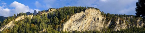 Mountain panorama with the Pierre Avoi