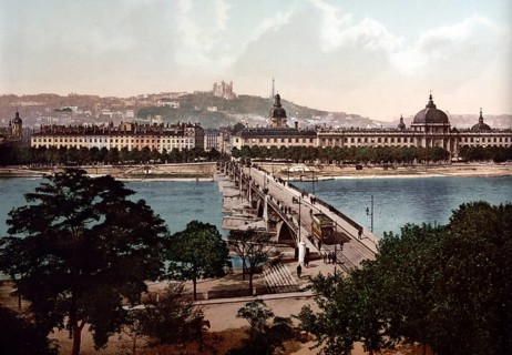 The bridge of the Guillotiere and the Hotel de Dieu