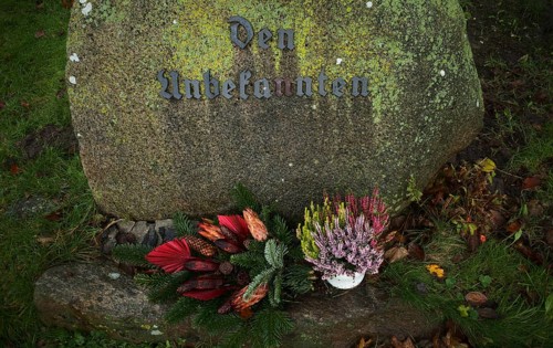 Memorial to the unknown dead