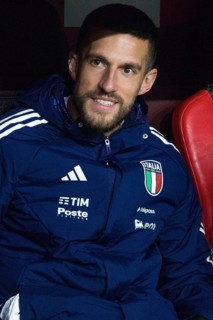 Cristiano BIRAGHI Italy on the substitutes' bench