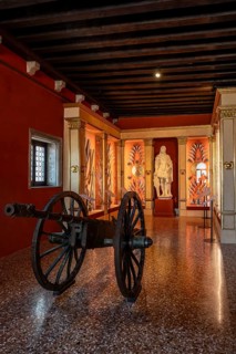 Exhibition room with medieval weapons