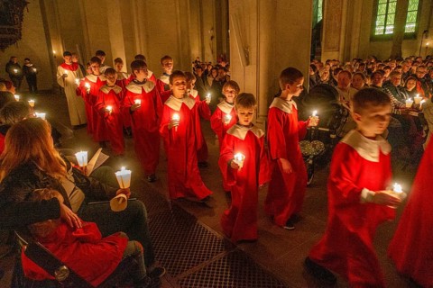 Quempas singing of the Braunschweig Cathedral Singing School for Advent in Braunschweig Cathedral