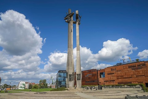Memorial to the Fallen Shipyard Workers of 1970