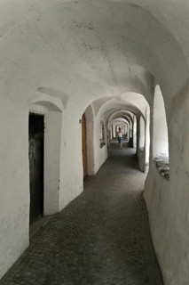 Arcade covered sidewalk pavement along the Laubengasse at Glorenza