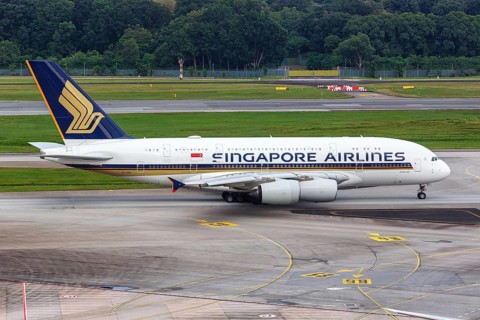A Singapore Airlines Airbus A380-800 aircraft with the registration 9V-SKU at Changi Airport