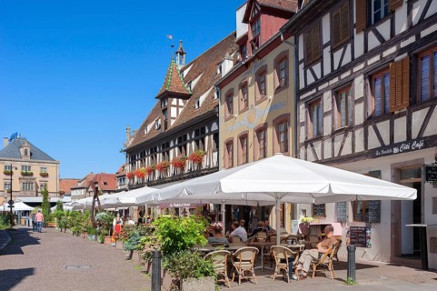 Old town with restaurants and historic buildings