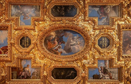 Decorated ceiling
