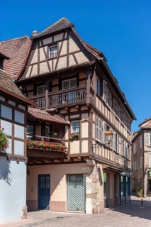 Half-timbered ensemble on Place Beffroi