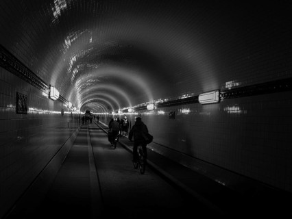 Cyclists in the Elbe Tunnel