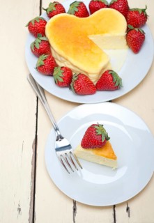 Heart shaped cheesecake with strawberryes ideal cake for valentine day