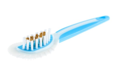 Insulated blue brush for suede