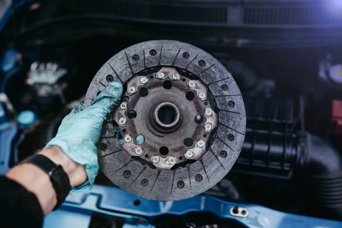Car transmission clutch kit. disc and clutch basket