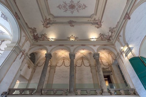 Colonnade in the vestibule of the former baroque Palazzo Reale
