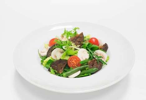 Gourmet salad with eggplant