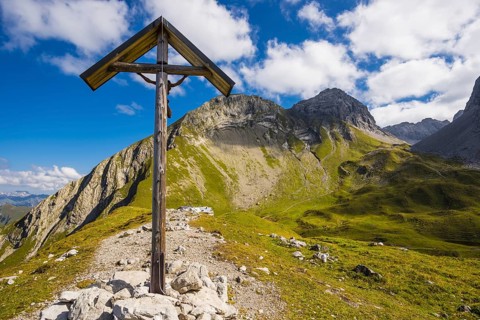 Field cross at Rappensee