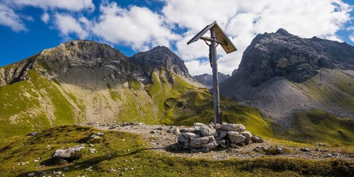 Field cross at Rappensee