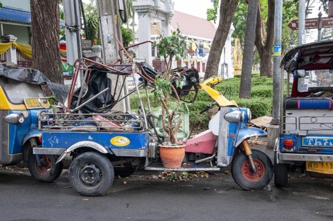 Old disused tuk tuk
