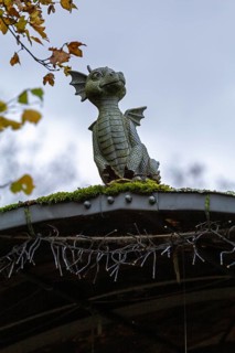 Dragon figure on the donkey path to Drachenfels