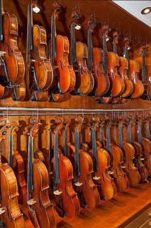 Violins from violin maker Rainer Leonhardt