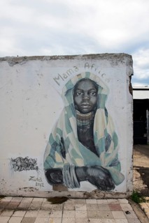 Mama Africa mural