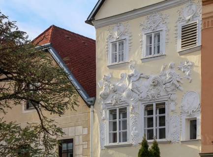 Baroque house facade at Koernermarkt