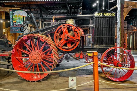 Hart Parr - 30-60 two-cylinder tractor