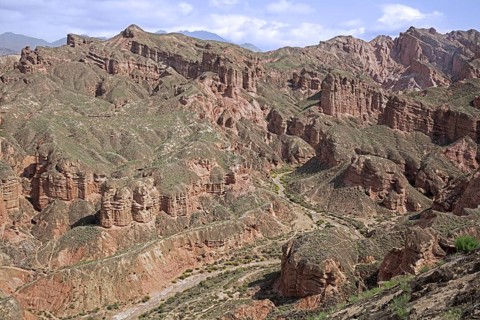 Colourful badlands in the Zhangye National Geopark