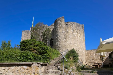 Castle Derneck