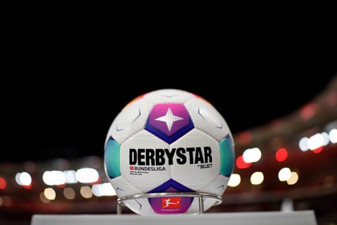 Adidas Derbystar match ball