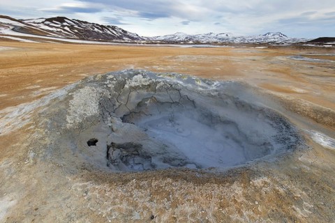 Boiling mudpool