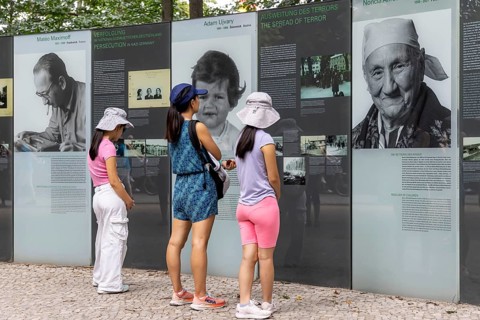 Memorial to the Sinti and Roma of Europe Murdered under National Socialism