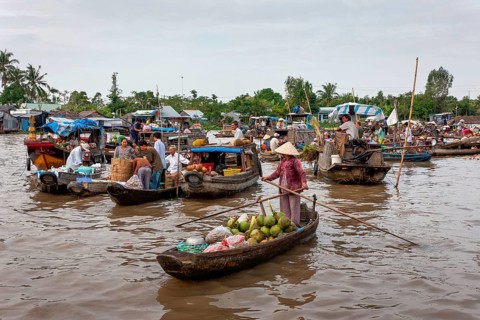 Floating market