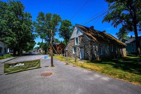 Historic Huguenot Street