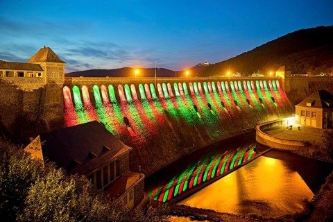 The Edersee dam wall illuminated by LED spotlights holds the German record as the longest permanently illuminated object