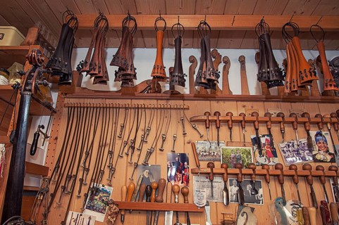 Violin making workshop of violin maker Rainer Leonhardt