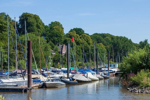 Dinghy harbour or Muehlenberg marina on the Elbe