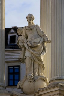 Trinity Column on Trinity Square