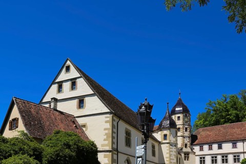 Left gatekeeper's house