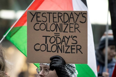 Hundreds of people take part in a pro-Palestine demonstration in Frankfurt am Main on 23 December 2023. The demonstration is accompanied by a massive police presence. Since a terrorist attack by Hamas...