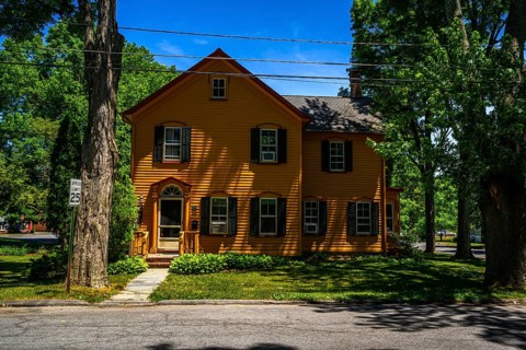 Historic Huguenot Street