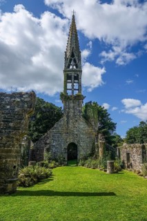 Ruins of the Eglise Saint-Pierre de Quimerch church in the abandoned old hamlet of