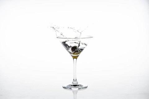 Cocktail Martini, white background, studio shot