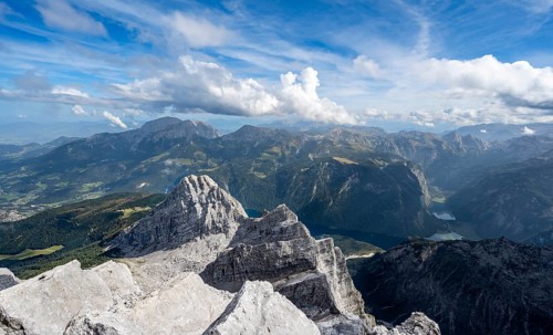 View from the rocky summit of the Watzmann Mittelspitze, view of mountain panorama with Steinernes