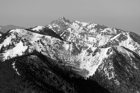 View from Wallberg over Hirschberg to Benediktenwand and Brauneck, winter, snow, Tegernsee